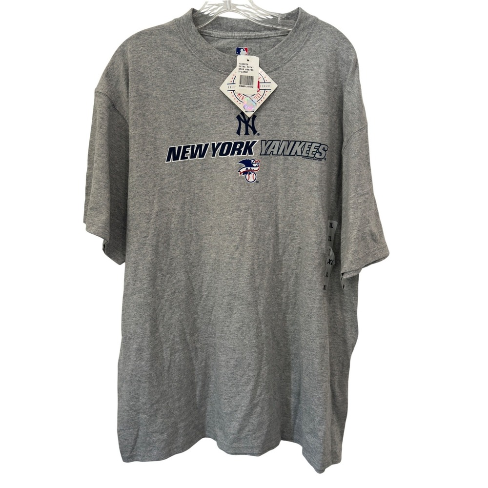 MLB New York Yankees T-Shirt 2008 Gray Cotton Blend Graphic XL NWT